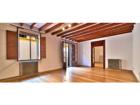 Etagenwohnung kaufen in Palma, 138 m² Wohnfläche, 5 Zimmer