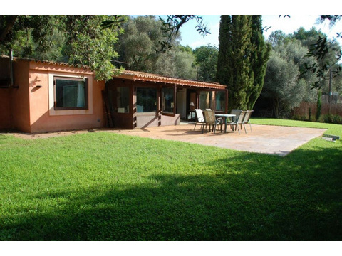 Einfamilienhaus mieten in Esporles, 1.000 m² Grundstück, 140 m² Wohnfläche, 4 Zimmer