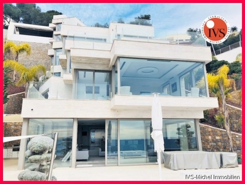Villa kaufen in Xàbia, mit Garage, 1.375 m² Grundstück, 400 m² Wohnfläche, 7 Zimmer