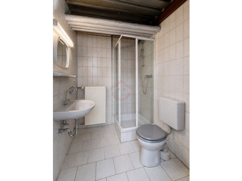 Externes Badezimmer