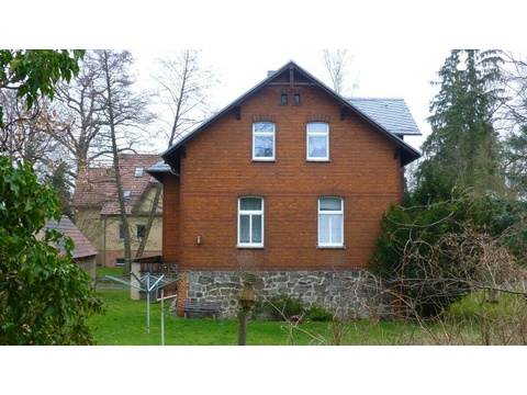 02 Haus Seitenansicht
