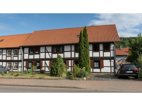 Einfamilienhaus kaufen in Wernigerode, 500 m² Grundstück, 200 m² Wohnfläche, 6 Zimmer