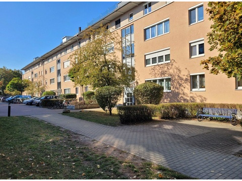 Etagenwohnung kaufen in Augsburg, 83 m² Wohnfläche, 3 Zimmer