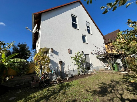 Doppelhaushälfte kaufen in Bensheim, 192 m² Grundstück, 135 m² Wohnfläche, 5 Zimmer