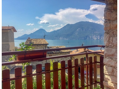 Balkon mit Seeblick