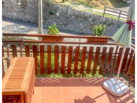 Balkon mit Bergblick