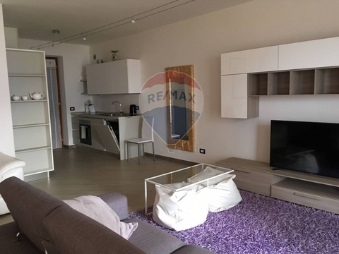 Wohnzimmer mit Küche