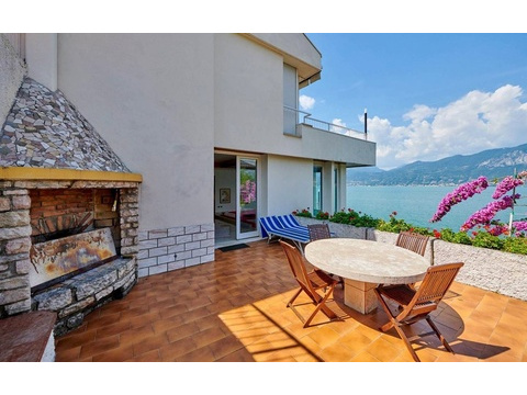 Terrasse mit Seeblick
