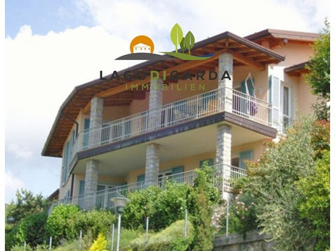 Villa kaufen in Vesio, mit Garage, 500 m² Grundstück, 340 m² Wohnfläche, 10 Zimmer