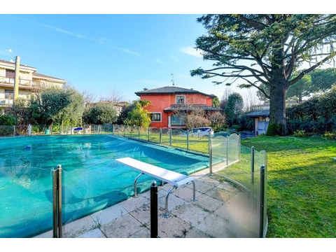 Swimmingpool