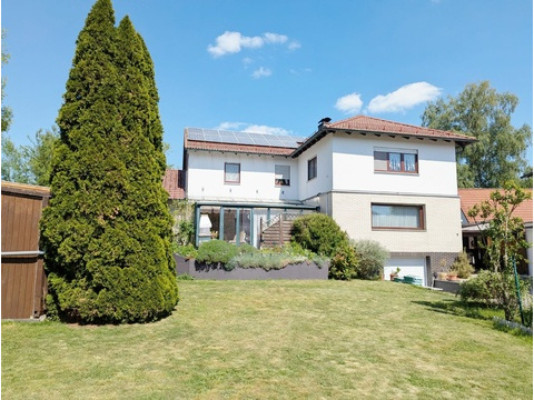 Zweifamilienhaus kaufen in Pyrbaum, mit Garage, mit Stellplatz, 893 m² Grundstück, 278 m² Wohnfläche, 8 Zimmer
