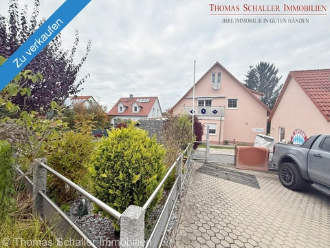 Mehrfamilienhaus kaufen in Abenberg, mit Garage, mit Stellplatz, 730 m² Grundstück, 285 m² Wohnfläche, 10 Zimmer