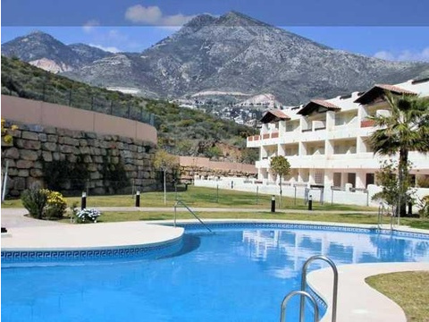 Dachgeschosswohnung kaufen in Benalmádena, mit Garage, 79,66 m² Wohnfläche, 3 Zimmer