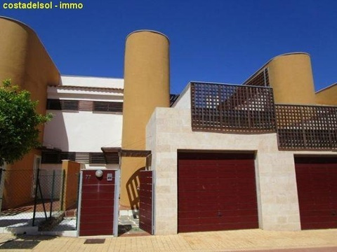 Wohnung kaufen in Mijas, mit Garage, 105 m² Wohnfläche, 3 Zimmer