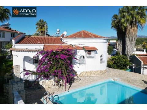 Villa kaufen in Alanya, 398 m² Grundstück, 120 m² Wohnfläche, 3 Zimmer