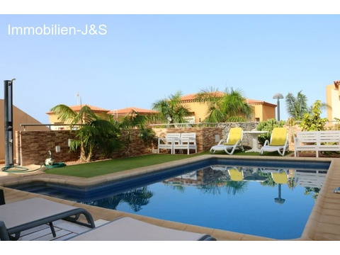 Villa kaufen in Santiago del Teide, 410 m² Grundstück, 300 m² Wohnfläche, 6 Zimmer