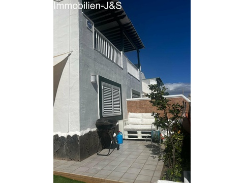 Maisonette- Wohnung kaufen in Arona, 152 m² Wohnfläche, 3 Zimmer