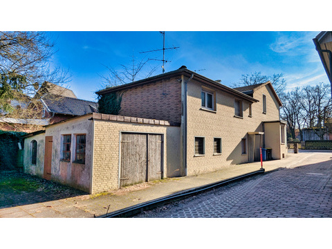 Seitenansicht West Altbestand