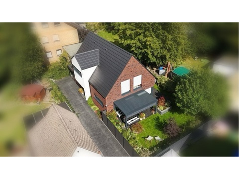 Einfamilienhaus kaufen in Lengerich, mit Stellplatz, 387 m² Grundstück, 144,14 m² Wohnfläche, 6 Zimmer