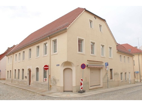 Wohn und Geschäftshaus kaufen in Bischofswerda, mit Stellplatz