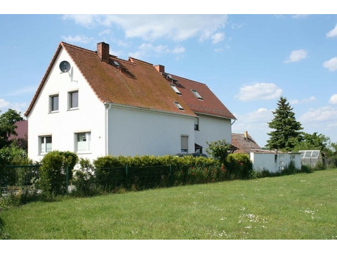 Mehrfamilienhaus kaufen in Großdubrau, mit Garage, mit Stellplatz