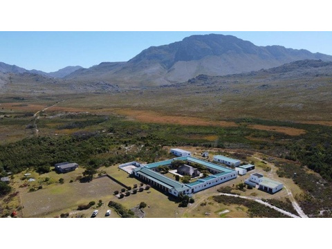 Haus kaufen in Pringle Bay, 106.000 m² Grundstück, 1 m² Wohnfläche, 24 Zimmer