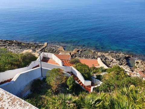 Haus kaufen in Siracusa, 2.500 m² Grundstück, 408 m² Wohnfläche, 9 Zimmer