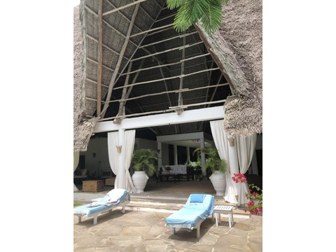 Haus kaufen in Malindi, 2.000 m² Grundstück, 1 m² Wohnfläche, 6 Zimmer