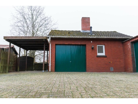 Garage und Carport