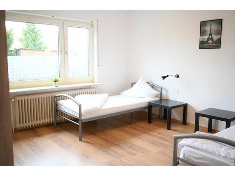 Schlafzimmer EG I