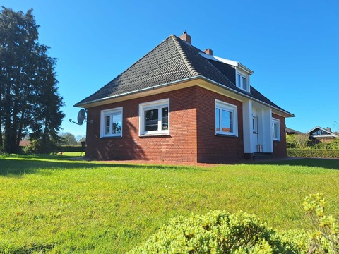 Haus kaufen in Bunde, mit Garage, mit Stellplatz, 1.200 m² Grundstück, 110 m² Wohnfläche, 4 Zimmer
