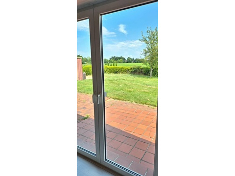 Terrasse mit Gartenblick