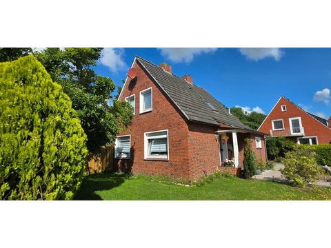 Einfamilienhaus kaufen in Weener, mit Stellplatz, 715 m² Grundstück, 86 m² Wohnfläche, 4 Zimmer