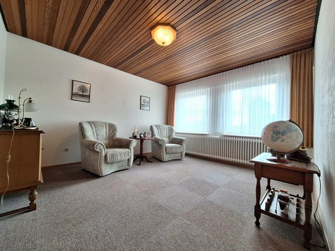 Schlaf- oder Kinderzimmer OG