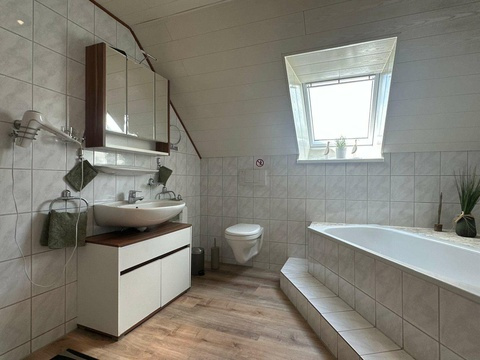 Badezimmer 2