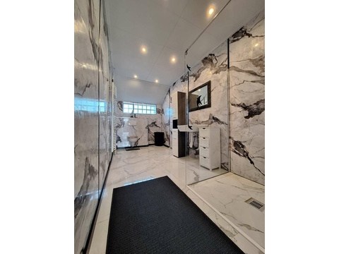 Badezimmer Whg. hinten