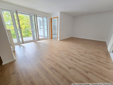 Etagenwohnung kaufen in Chemnitz, mit Stellplatz, 90 m² Wohnfläche, 3 Zimmer