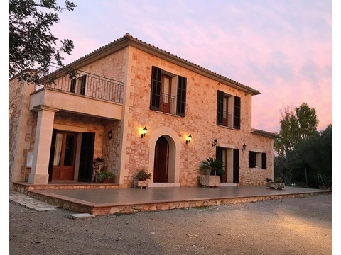 Chalet kaufen in Ses Salines, mit Garage, 15.000 m² Grundstück, 240 m² Wohnfläche, 4 Zimmer