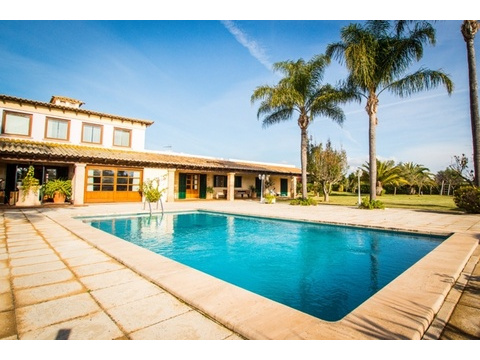 Haus mieten in Sa Cabaneta, 32.441 m² Grundstück, 813 m² Wohnfläche, 9 Zimmer