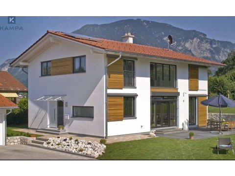 Architektur mit Bergblick