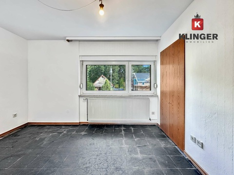 Arbeits- / Kinderzimmer im 1.OG