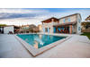 Villa kaufen in Bale, mit Stellplatz, 650 m² Grundstück, 320 m² Wohnfläche, 5 Zimmer