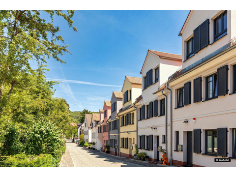 Charmantes Townhouse-Ensemble in sonniger, gewachsener Lage