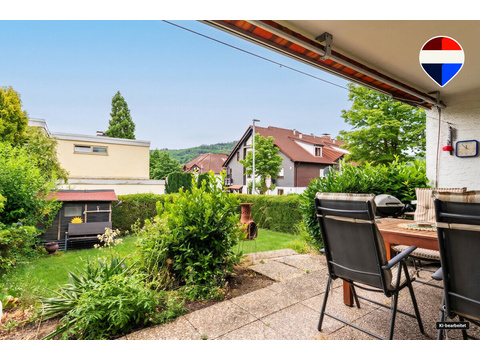 Terrasse mit Blick ins Grüne