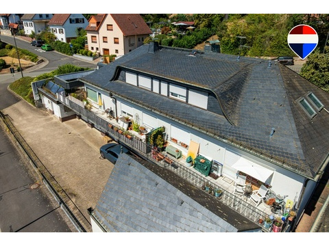Gepflegte Außenanlage