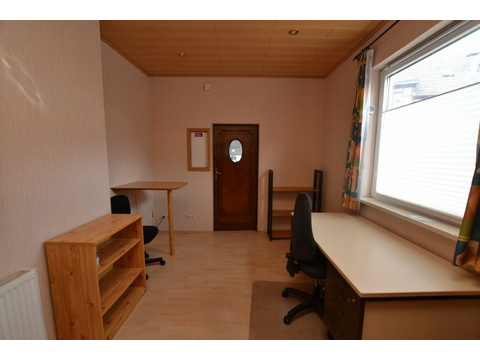 Ladeneinheit Büro