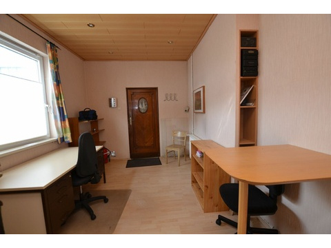 Ladeneinheit Büro