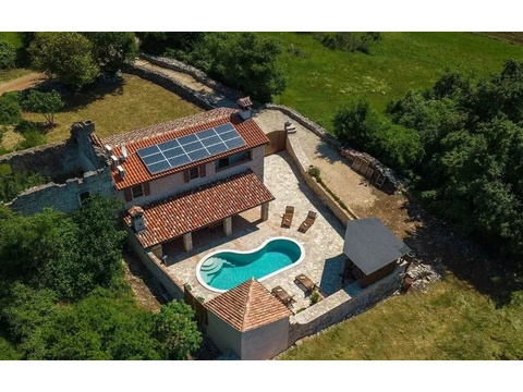 Villa kaufen in Barban, mit Stellplatz, 600 m² Grundstück, 154 m² Wohnfläche, 4 Zimmer
