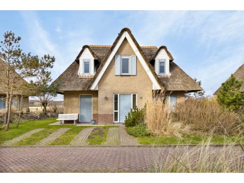Ferienhaus kaufen in Julianadorp, 430 m² Grundstück, 95 m² Wohnfläche, 5 Zimmer
