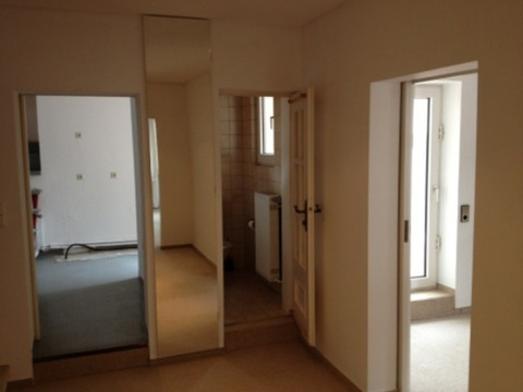 Flur Gaeste WC Haus 28